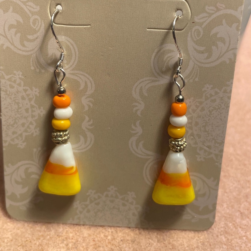 🎃Colorful Candy Corn glass Beaded Dangle Earrings